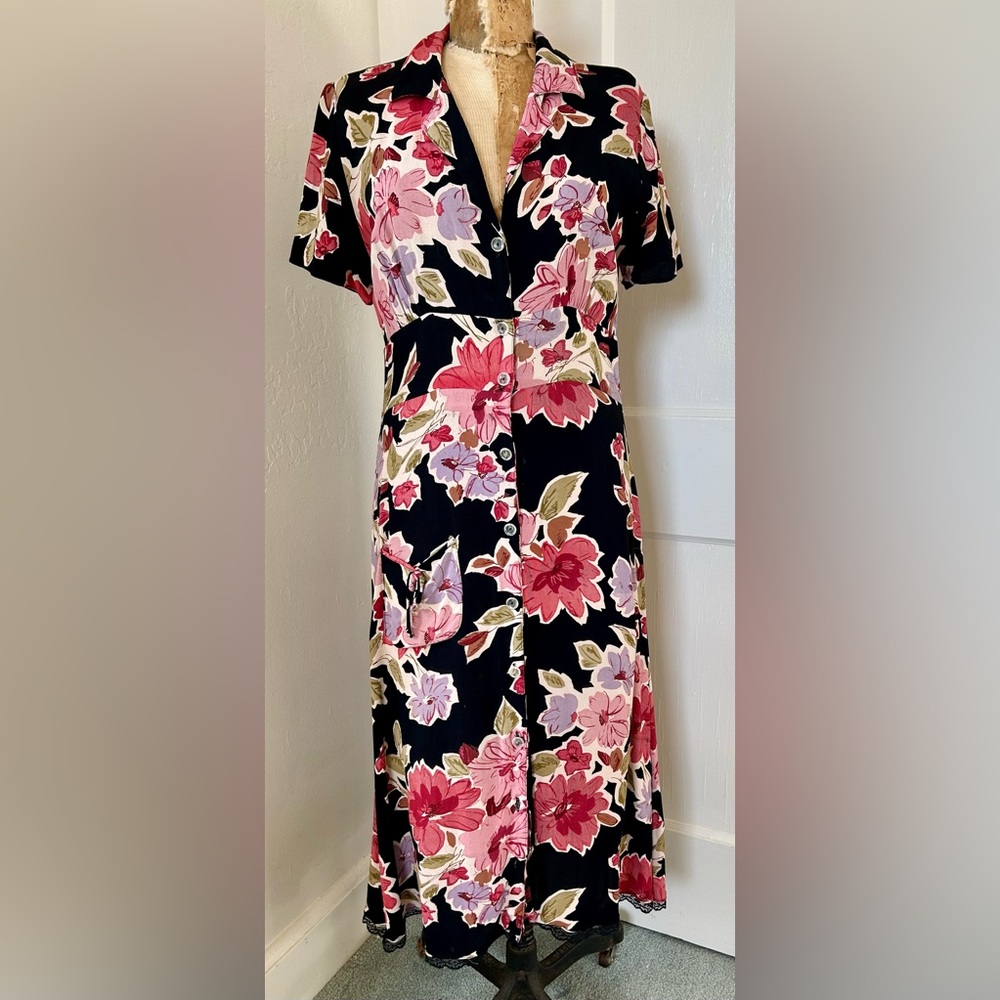 Vintage 90's does 40's floral rayon crepe dress with lace trimmed hem